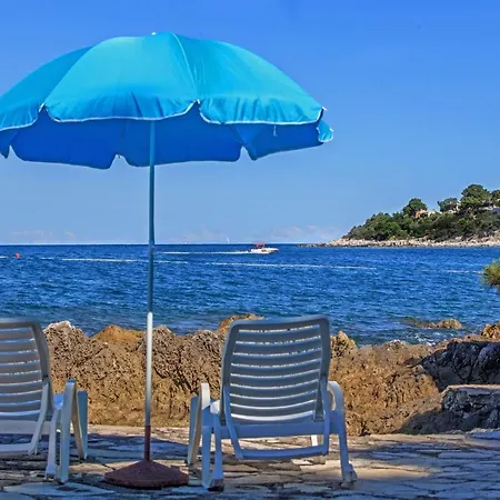 Apartment A4 Goga 1 Two Bedroom Near The And The Sea