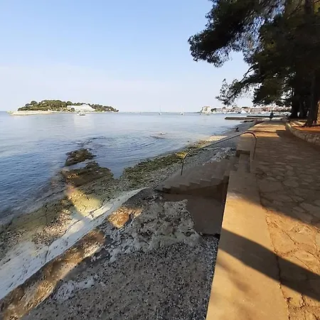 Apartment A4 Goga 1 Two Bedroom Near The And The Sea *